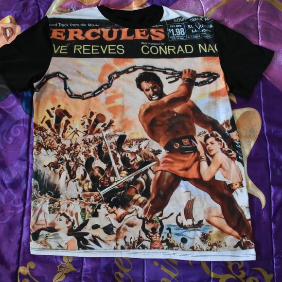VINTAGE HERCULES MOVIE POSTER ART MALE BODYBUILDER ACTOR STEVE REEVES T-SHIRT L - Picture 1 of 9